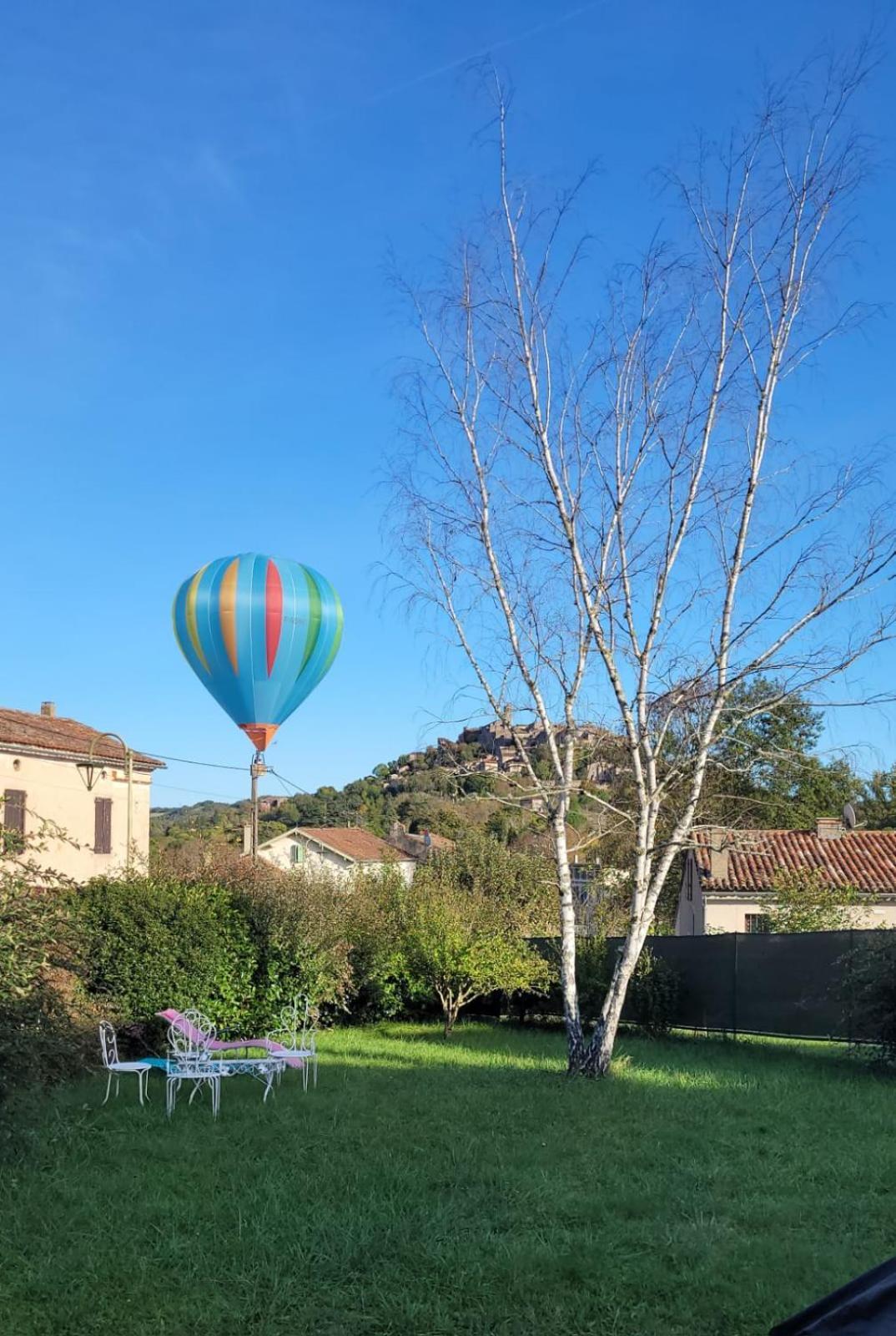 La Jolie Vue Et La Maison De La Tour- Cordes-Sur-Ciel Les Cabannes  Zewnętrze zdjęcie