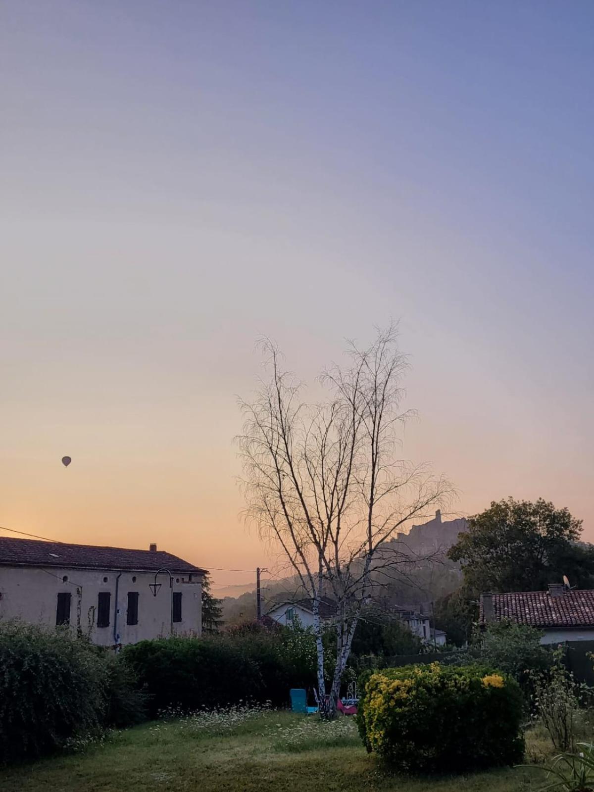 La Jolie Vue Et La Maison De La Tour- Cordes-Sur-Ciel Les Cabannes  Zewnętrze zdjęcie